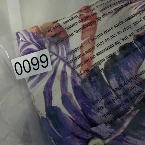 Tommy Bahama Camp Shirt Mens Size XXL Silk Tropical Floral Hawaiian Aop NWT - Picture 8 of 8